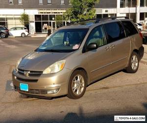 Item 2004 Toyota Sienna for Sale