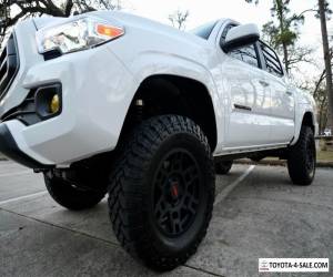 Item 2020 Toyota Tacoma SR for Sale