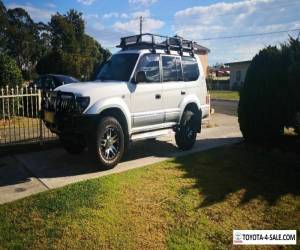 Item Toyota Landcruiser prado for Sale