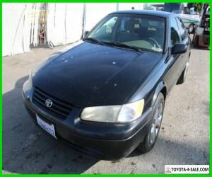 Item 1998 Toyota Camry LE for Sale