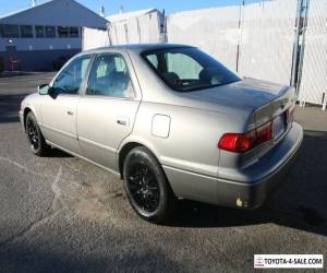 Item 2000 Toyota Camry LE for Sale