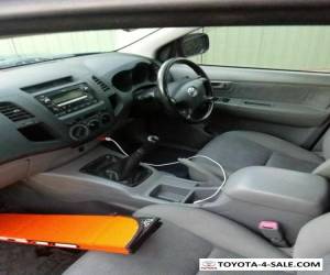 Item TOYOTA HILUX SR V6 MANUAL DUAL CAB  for Sale