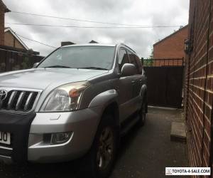 Item Toyota Landcruiser 3.0 D-4D LC5 for Sale