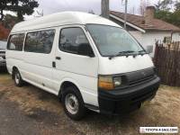 1998 toyota hiace commuter 250,000km