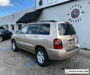 Item 2006 Toyota Highlander 2WD with 3rd-Row Seat for Sale