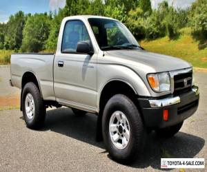 Item 2000 Toyota Tacoma NO RESERVE 1 OWNER CARFAX for Sale