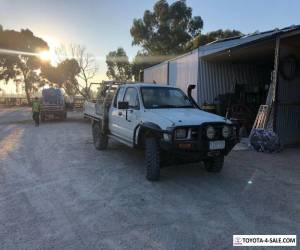 Item 1999 Toyota hilux 4x4 for Sale