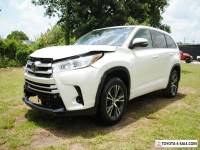 2017 Toyota Highlander LE I4