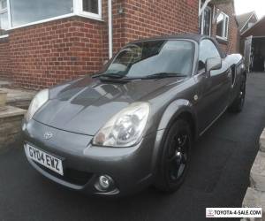 Item 2004 Toyta MR2  for Sale