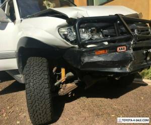 Item 2006 Toyota Land Cruiser for Sale