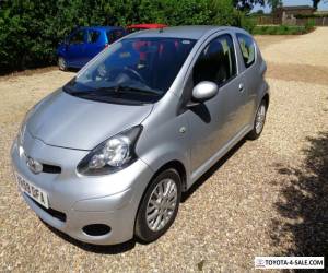 Item SEPT, 2009  TOYOTA AYGO " PLATINUM "  3 DOOR IN SILVER for Sale