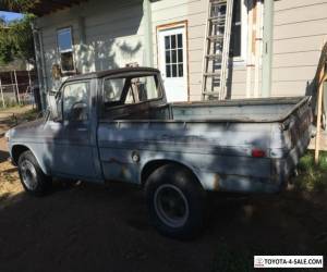 Item 1971 Toyota Hilux for Sale