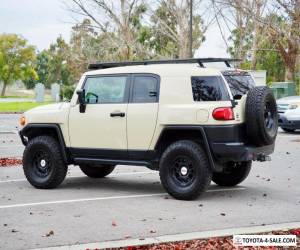 Item 2010 Toyota FJ Cruiser Trail Teams Special Edition for Sale