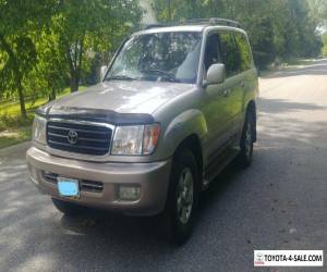 Item 2000 Toyota Land Cruiser for Sale