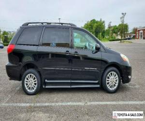 Item 2008 Toyota Sienna XLE for Sale