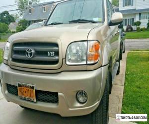 Item 2004 Toyota Sequoia SR5 Sport Utility 4D for Sale